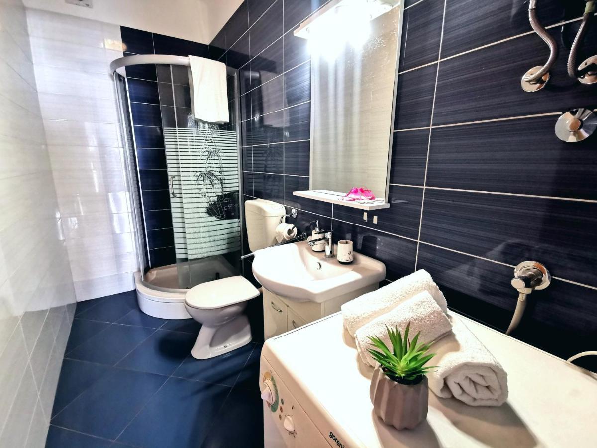 Apartmán Parun Pula Exteriér fotografie