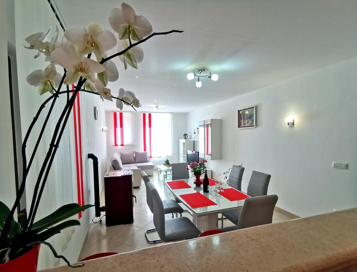 Apartmán Parun Pula Exteriér fotografie